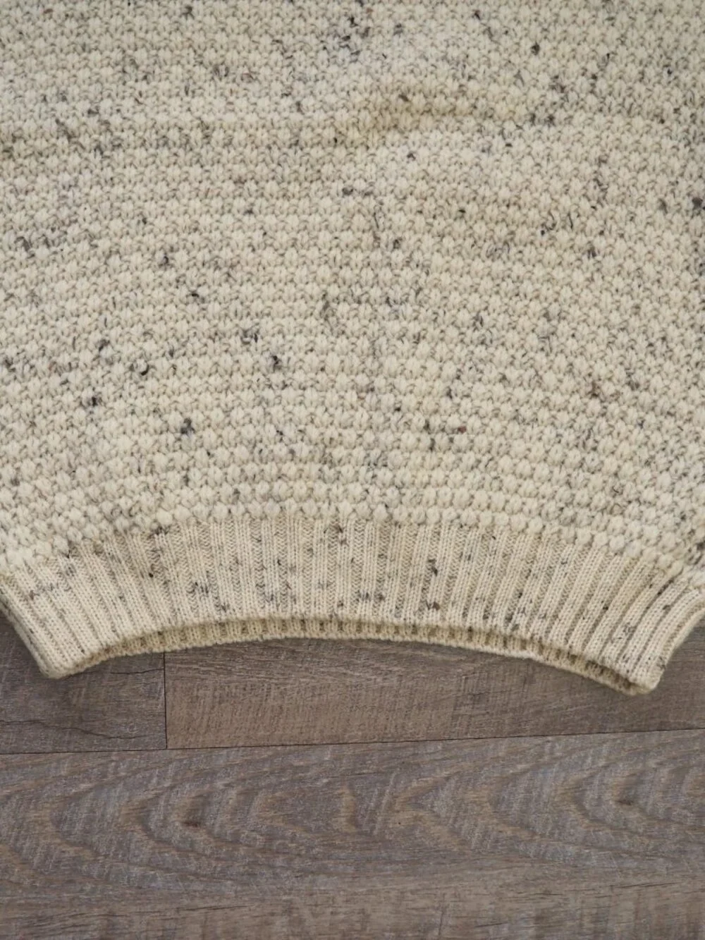 Vintage Cottage Knitwear Aran by Classic Knits Chunky Fisherman Cable Knit - Picture 9 of 9